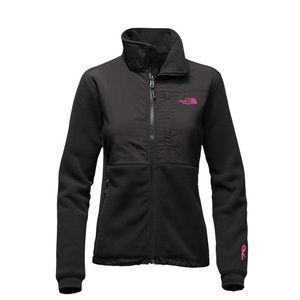 Women’s Northface Denali Jacket with pink details